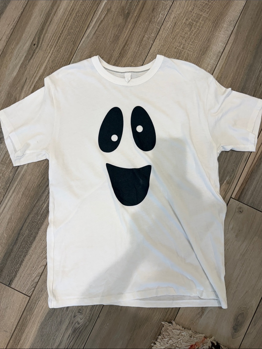 White Graphic T-Shirt with Black Smiley “Ghost” Face
